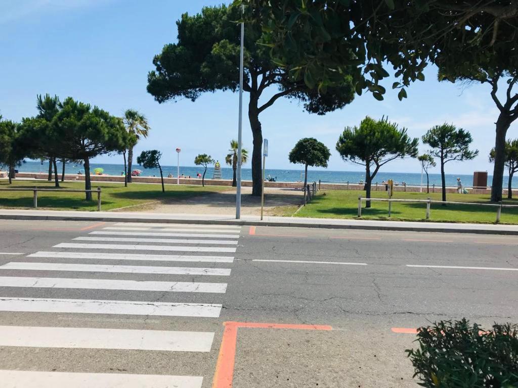 Elise Sun Beach カンブリルス エクステリア 写真